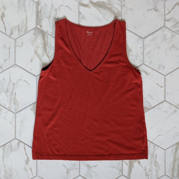 Pair of Madewell Tomboy V-Neck Tanks / clay red and bright gold - Picture 2 of 5